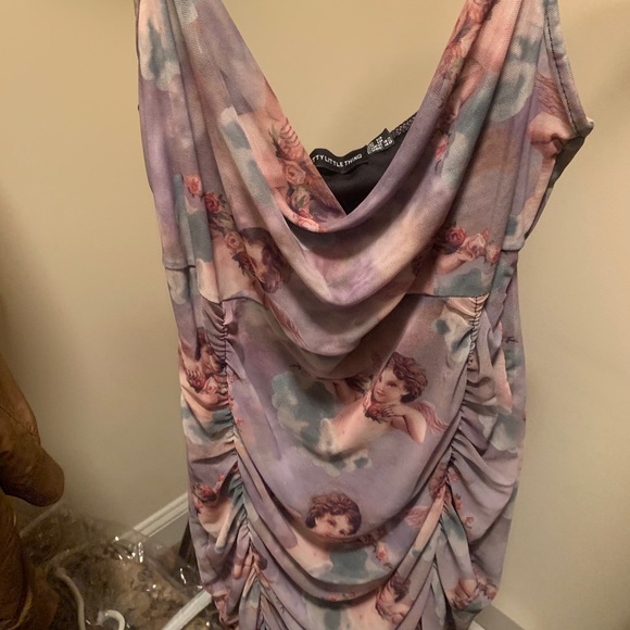 Multi Renaissance Dresses - Picture 5 of 8